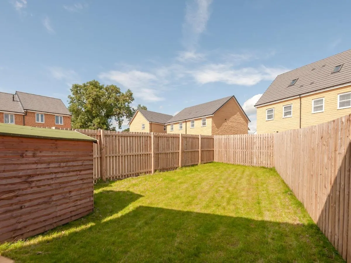 Pass The Keys Bramhope Haven - New Home Next To Golden Acre Park ليدز 0*,  المملكة المتحدة